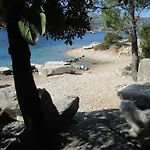 Relax Tiny 40 Meters Of The Vakantiehuis Zrnovo