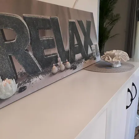 Σπίτι διακοπών Relax Tiny 40 Meters Of The Zrnovo