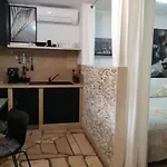 Relax Tiny 40 Meters Of The