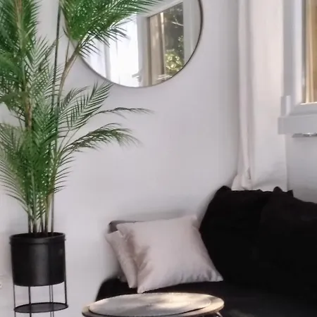 Feriehus Relax Tiny 40 Meters Of The