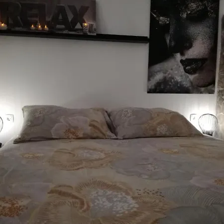 Relax Tiny 40 Meters Of The * Zrnovo